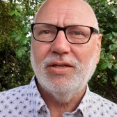 Henk tuin bewerkt.jpeg